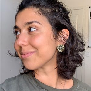 Meet your Posher, Nirel